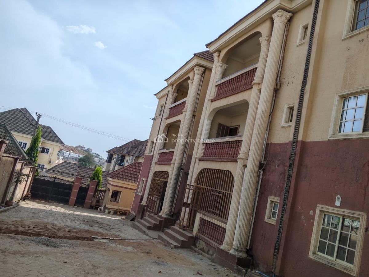 an Old Six (6) Units of 3 Bedroom Flat at Katampe Main By Nicon Juncti, Maitama Road, Katampe, Abuja, Flat / Apartment for Sale