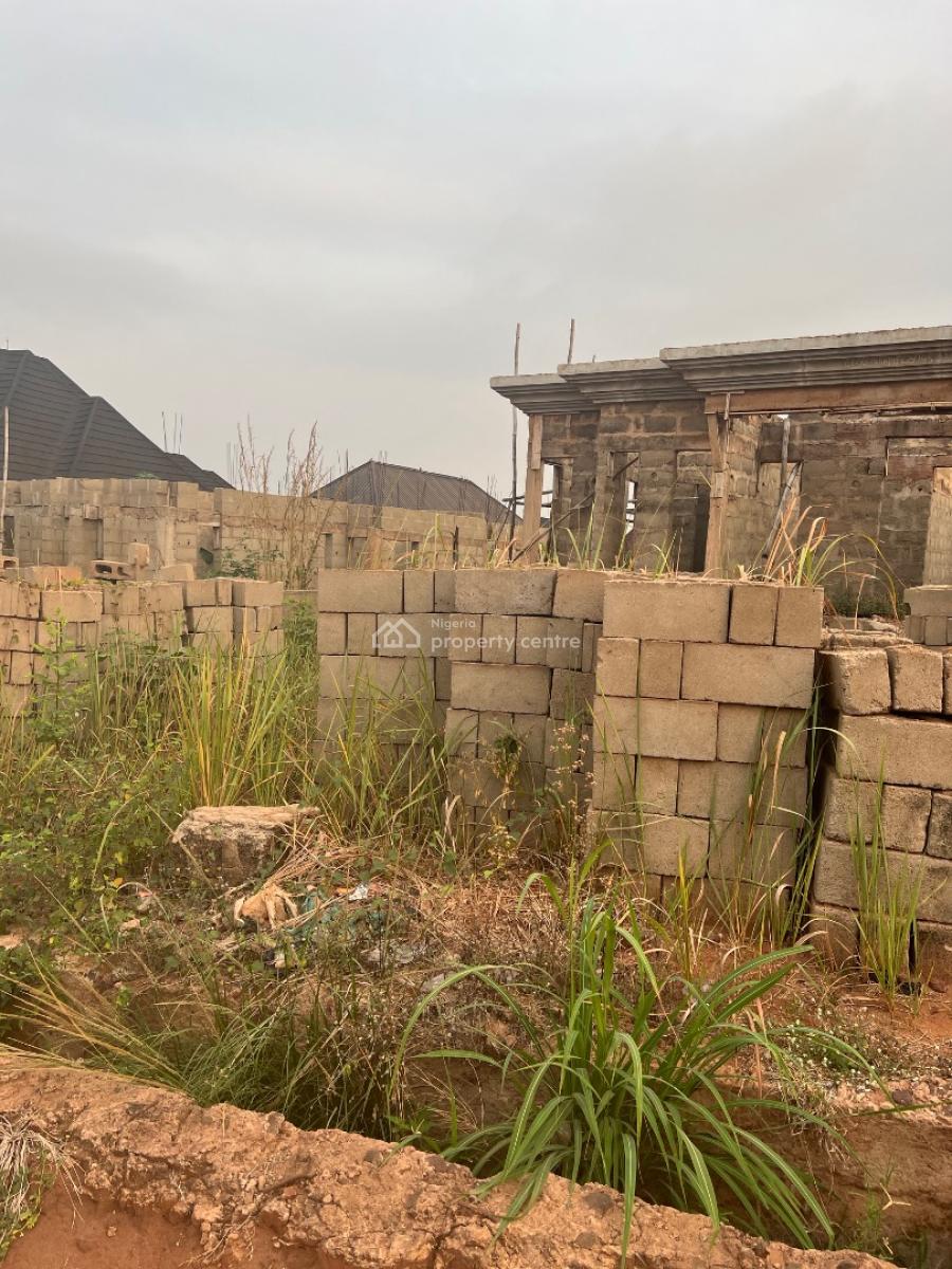 4 Bedrooms Uncompleted Bungalow, Okpanam Town, Asaba, Delta, Detached Bungalow for Sale