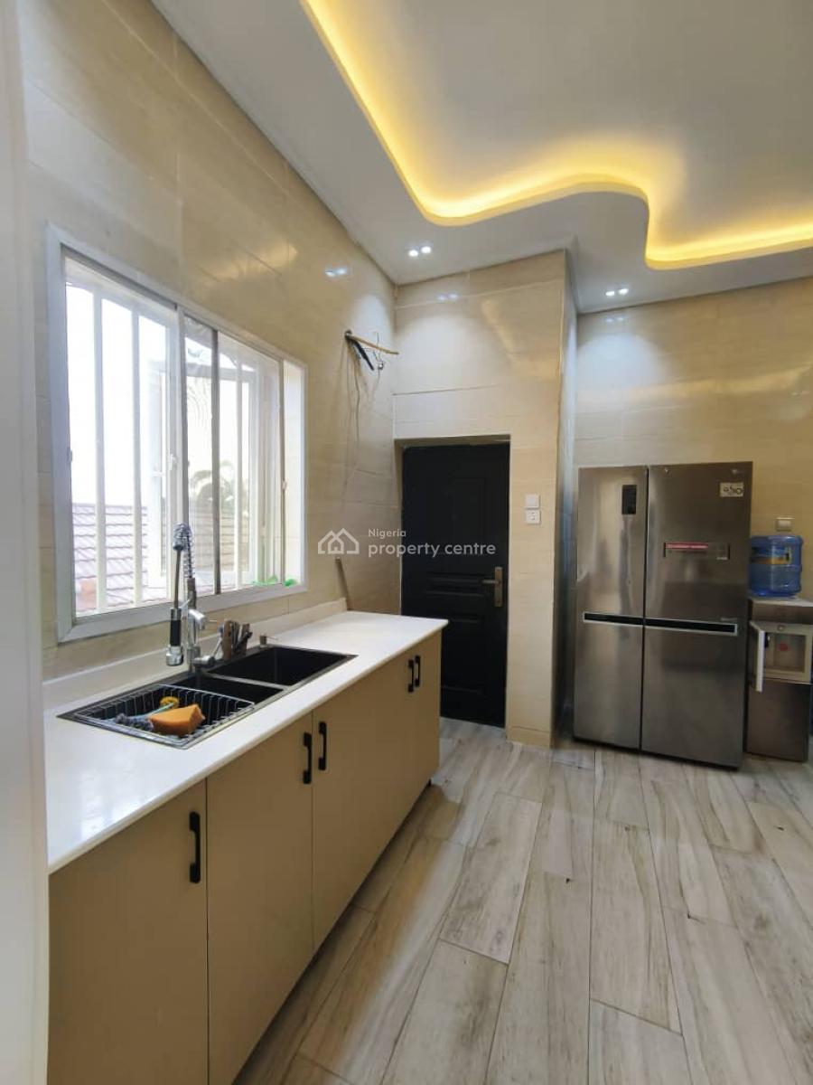 Luxury 3 Bedrooms Penthouse Apartment, Ikoyi, Lagos, Flat / Apartment for Rent