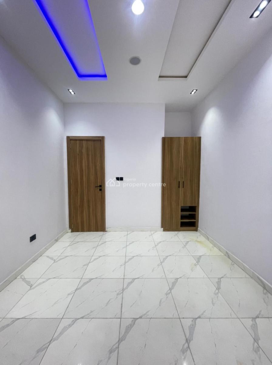 Superb Deal of a 4 Bedroom Terrace Duplex in a Secured Estate, Chevron Toll Gate, Orchid Road, Lekki, Lagos, Terraced Duplex for Sale