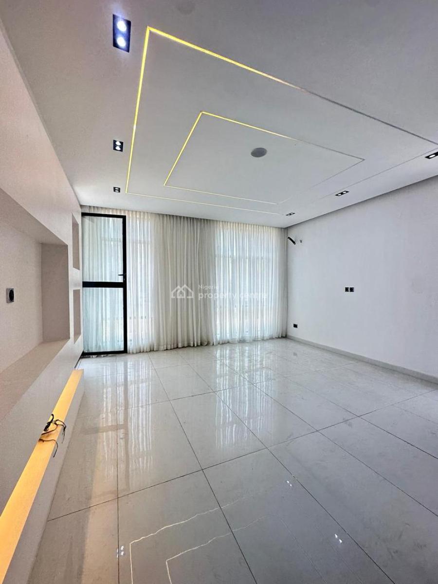 a Opulent 5 Bedroom Fully Detached, Chevron Tollgate, Lekki, Lagos, Detached Duplex for Sale