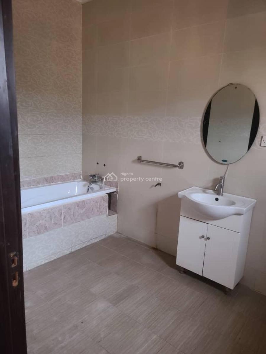 Lovely Spacious 5 Bedroom Detached Duplex, Gra Phase 2, Magodo, Lagos, Detached Duplex for Rent