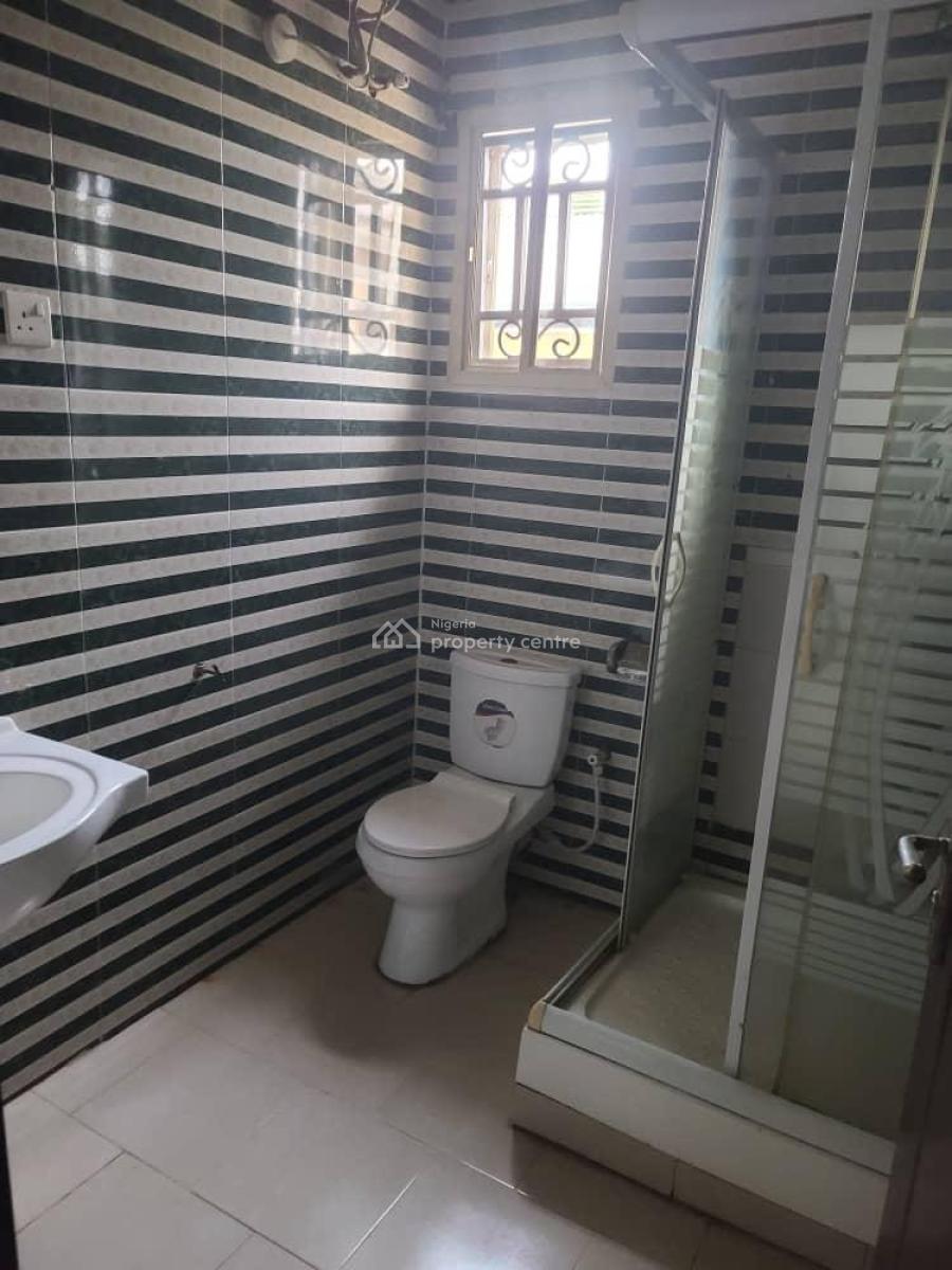 Lovely Spacious 5 Bedroom Detached Duplex, Gra Phase 2, Magodo, Lagos, Detached Duplex for Rent