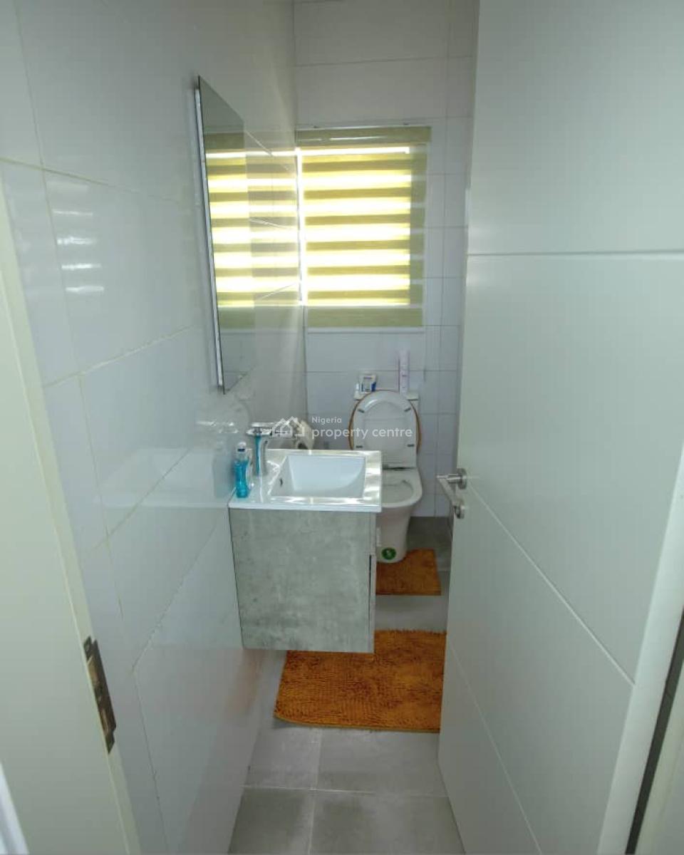 Tastefully Finished and Fully Furnished 2 Bedroom Upstairs Apartment, Grandview Apartments Phase 1, Off Gbangbala Road, Ikate, Lekki, Lagos, Flat / Apartment for Rent