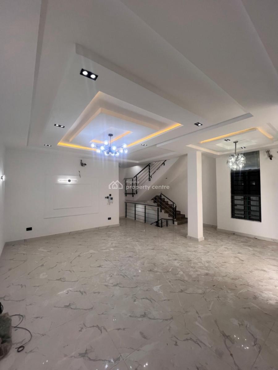 4 Bedroom Terrace Duplex Available, Ologolo, Lekki, Lagos, Terraced Duplex for Sale