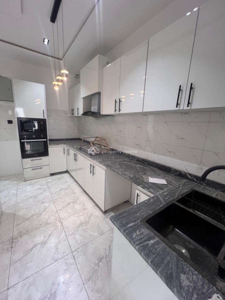 4 Bedroom Terrace Duplex Available, Ologolo, Lekki, Lagos, Terraced Duplex for Sale