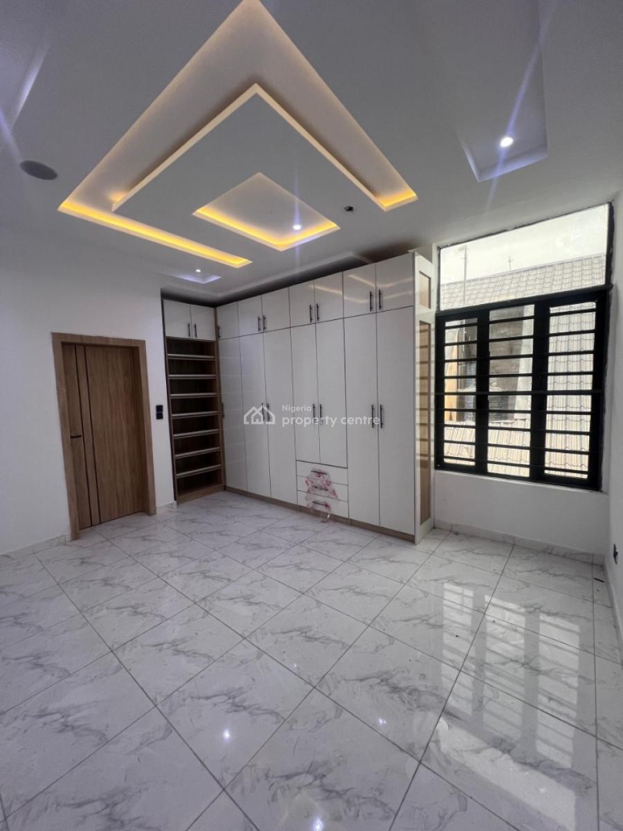 4 Bedroom Terrace Duplex Available, Ologolo, Lekki, Lagos, Terraced Duplex for Sale