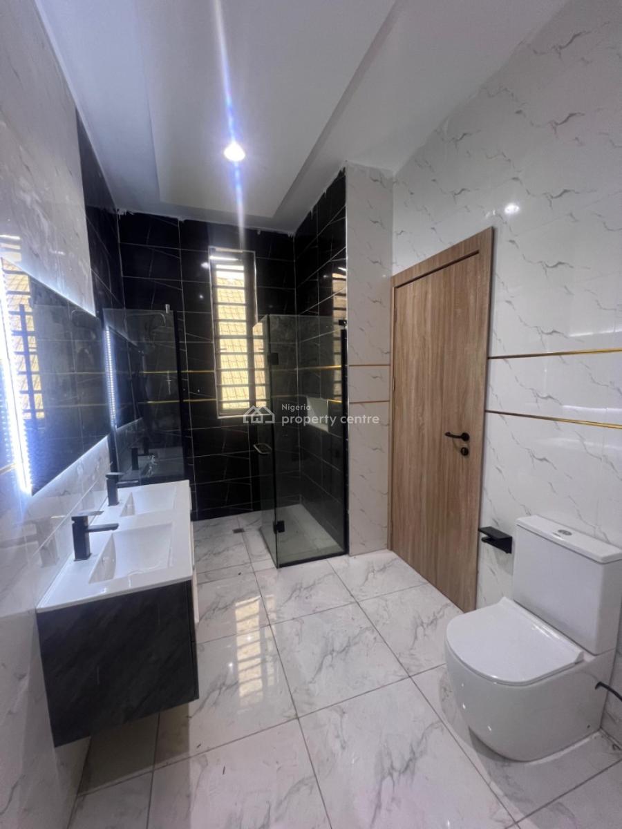 4 Bedroom Terrace Duplex Available, Ologolo, Lekki, Lagos, Terraced Duplex for Sale