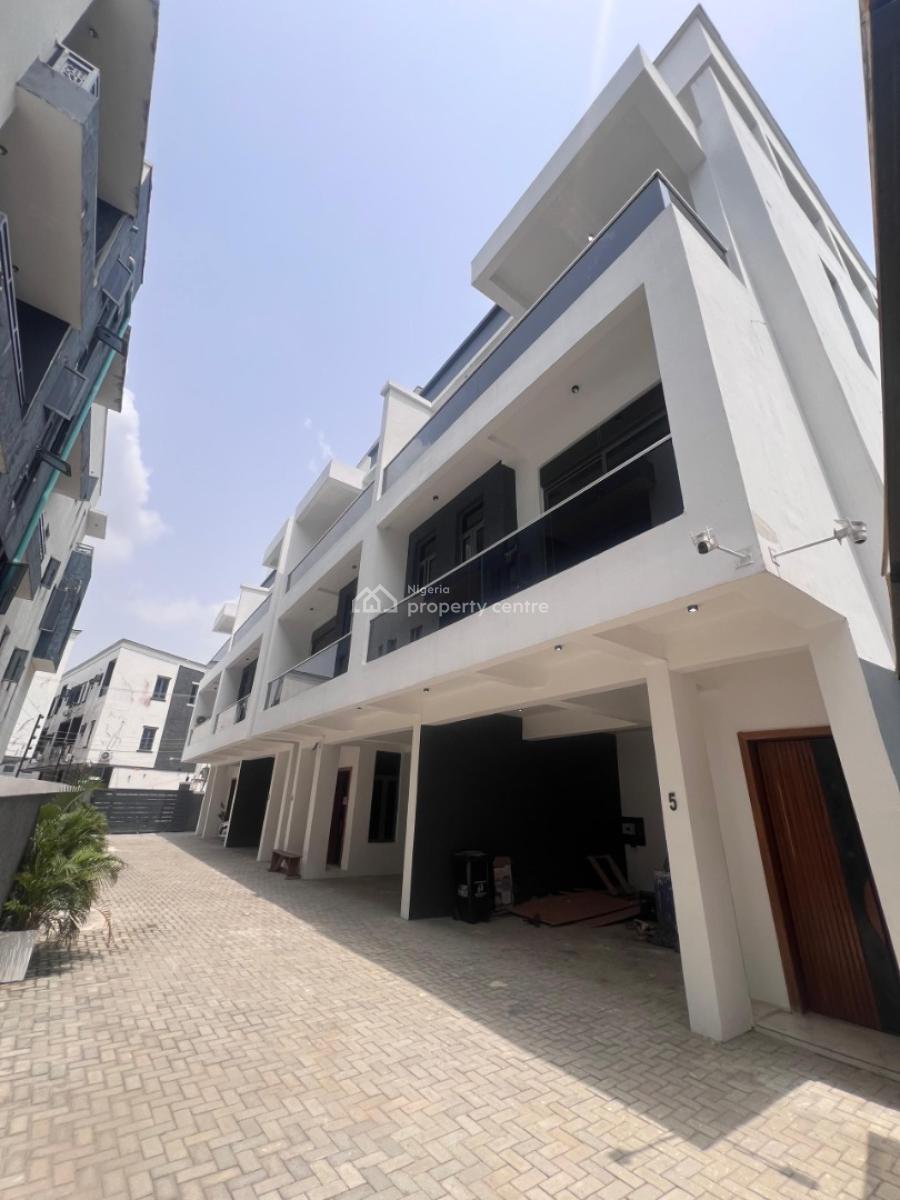 4 Bedroom Terrace Duplex Available, Ologolo, Lekki, Lagos, Terraced Duplex for Sale
