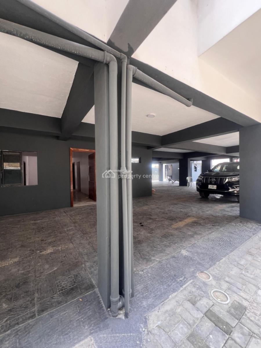 2 Bedroom Apartment Available, Ologolo, Lekki, Lagos, Flat / Apartment for Sale