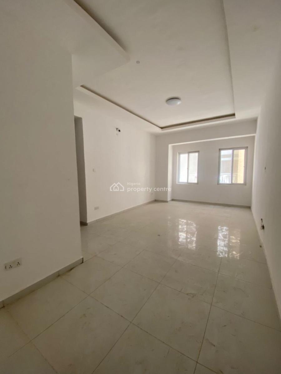 Brand New and Serviced 3 Bedroom En-suite Flat with Fitted Kitchen Cab, Before Chevron Drive 2nd Toll, Osapa, Lekki, Lagos, Flat / Apartment for Rent
