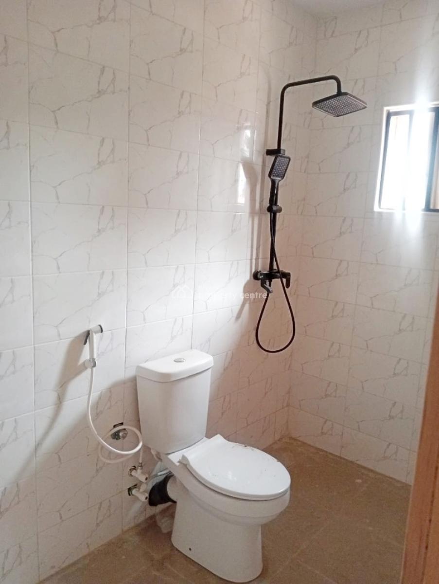 Luxury Renovated 3 Bedroom Flat, Gra Phase 1, Magodo, Lagos, Flat / Apartment for Rent