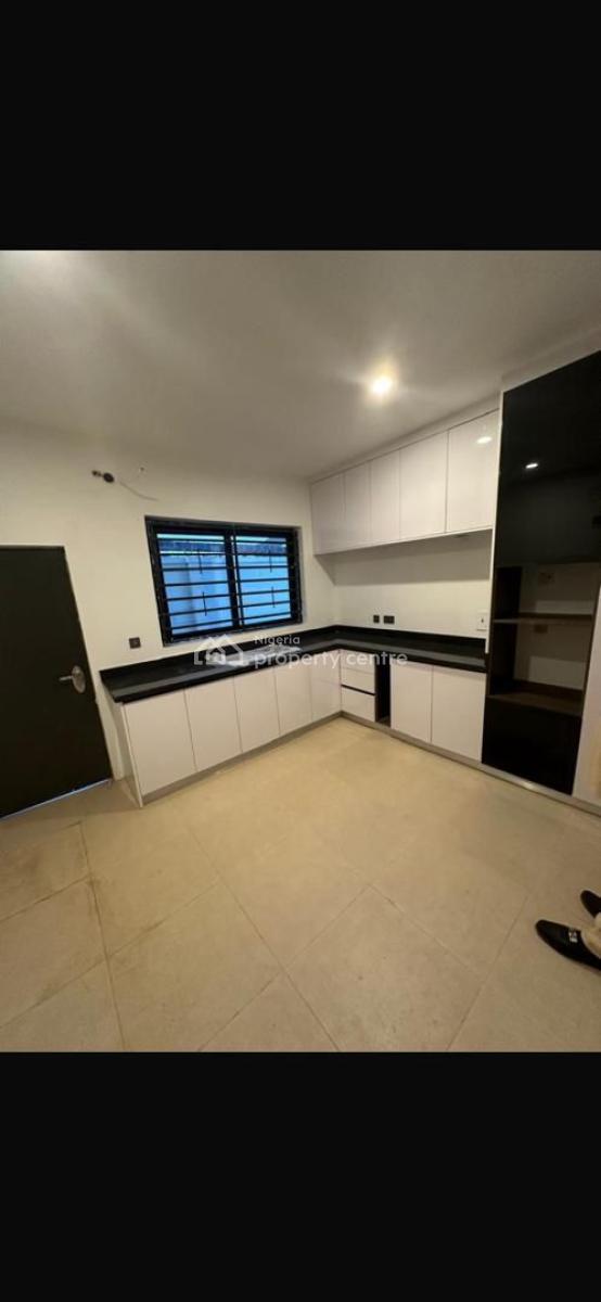 5bedroom Terrace Duplex with Bq, Jahi, Abuja, Terraced Duplex for Sale