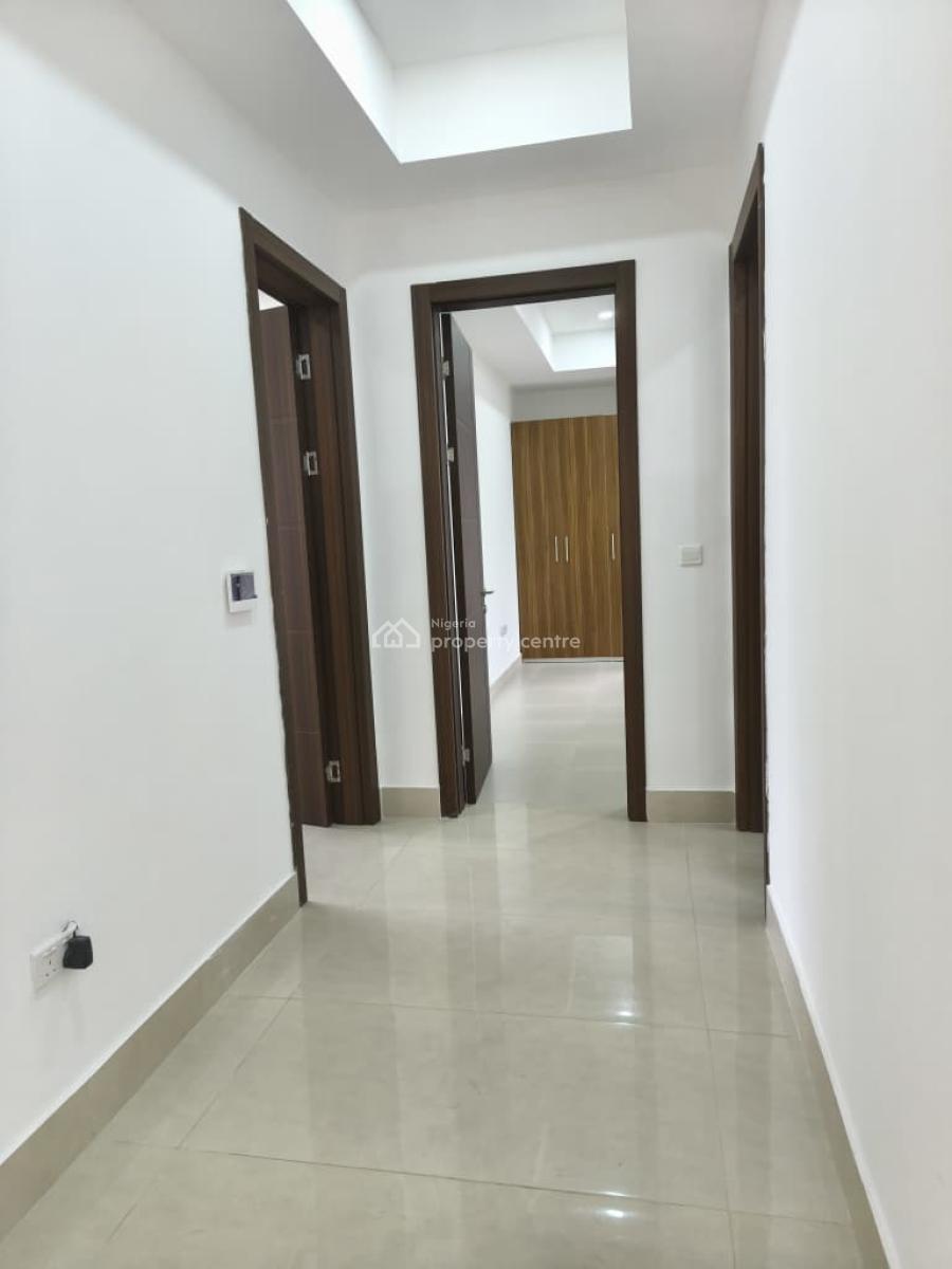 Luxury and Executive 3 Bedroom Apartment with Bq, Lekki Phase 1, Lekki, Lagos, Flat / Apartment for Rent