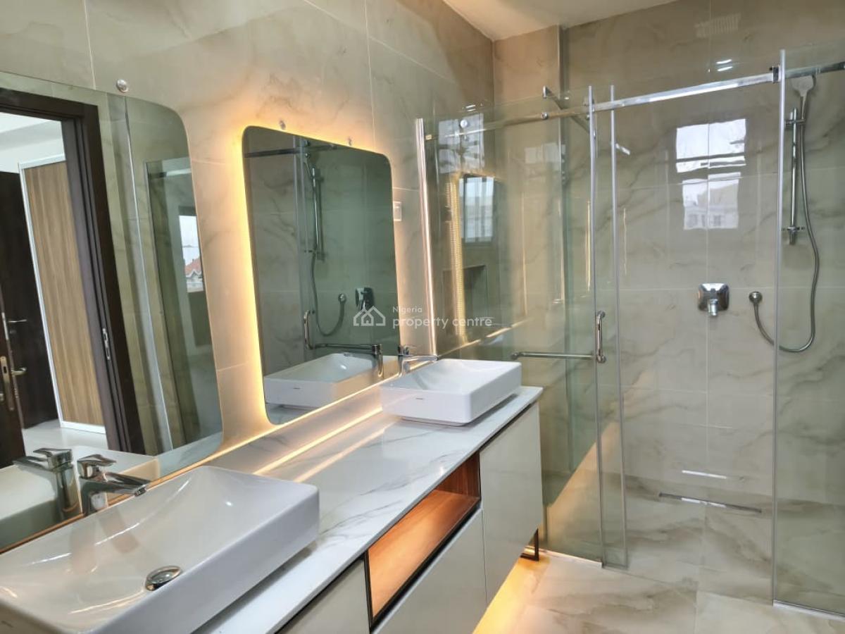 Luxury and Executive 3 Bedroom Apartment with Bq, Lekki Phase 1, Lekki, Lagos, Flat / Apartment for Rent