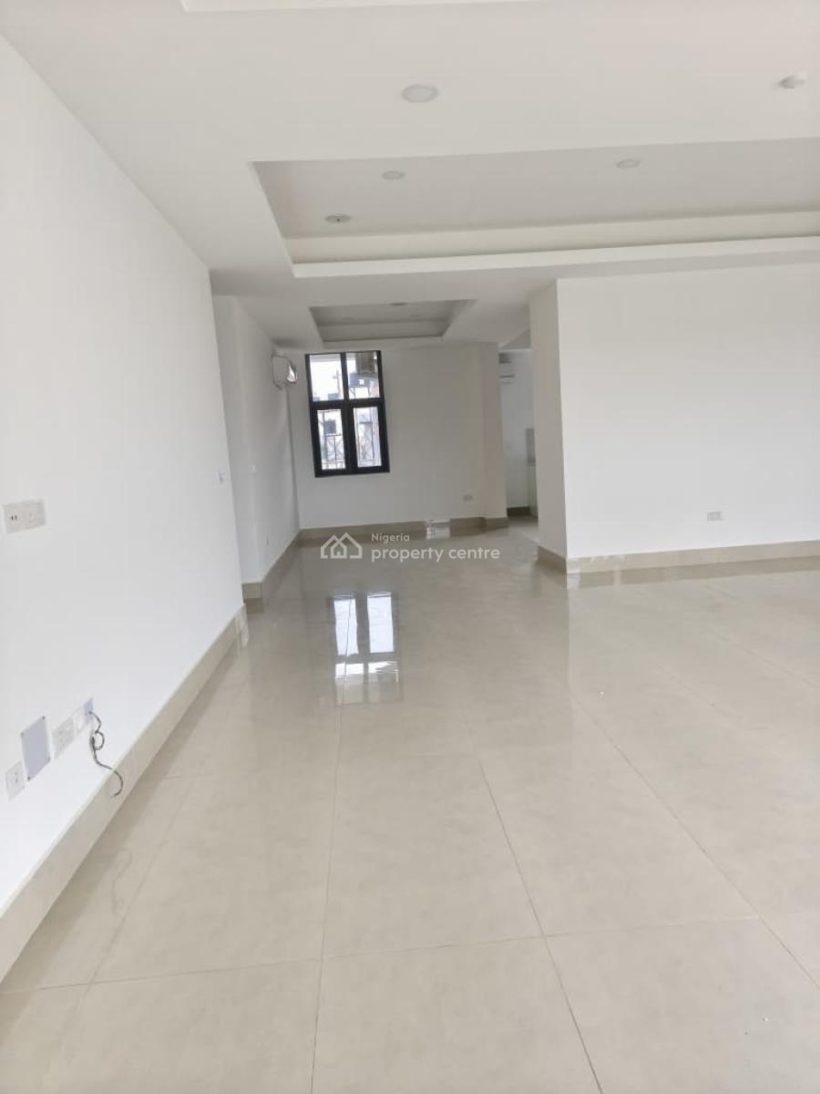 Luxury and Executive 3 Bedroom Apartment with Bq, Lekki Phase 1, Lekki, Lagos, Flat / Apartment for Rent