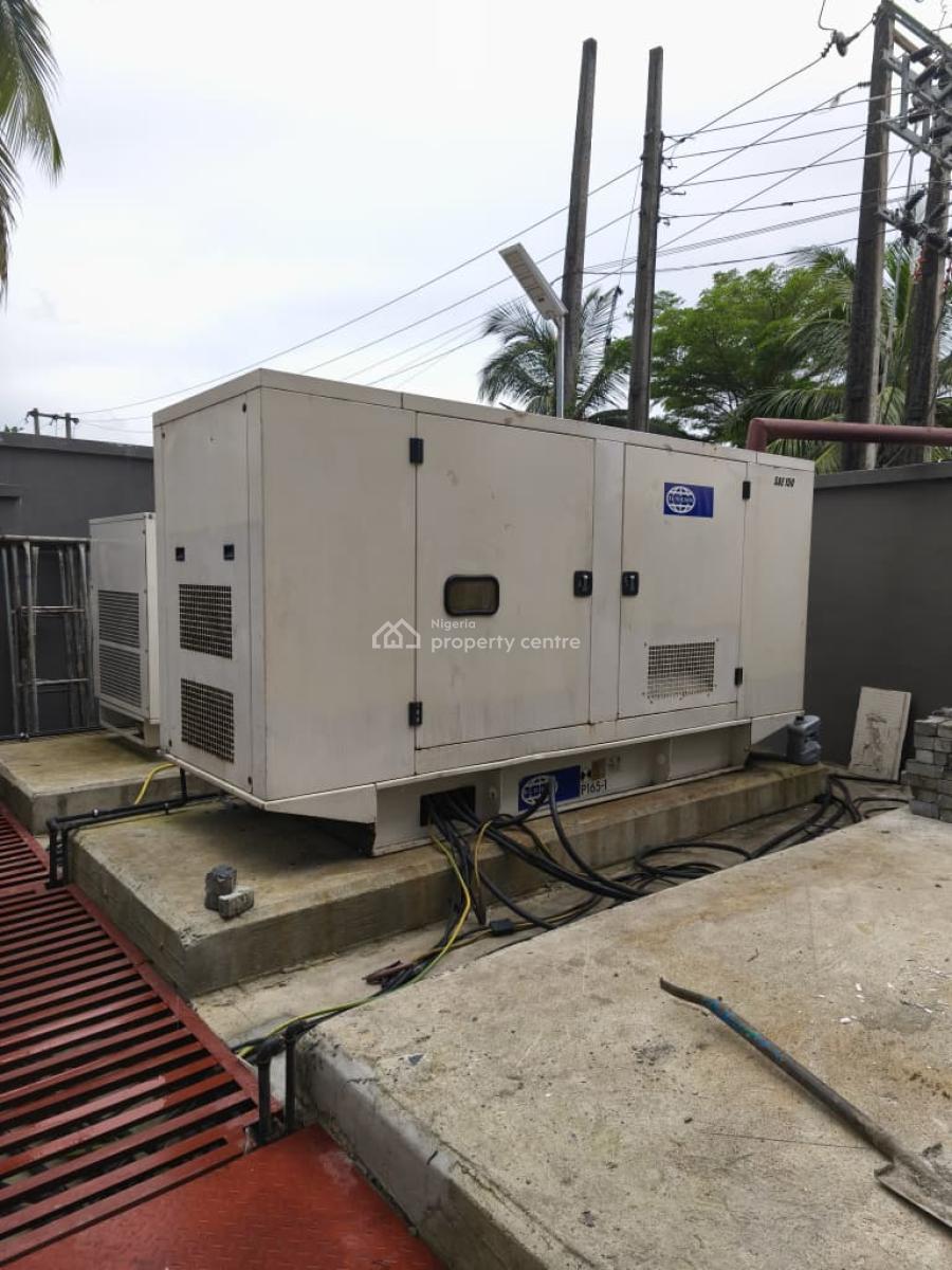 Luxury and Executive 3 Bedroom Apartment with Bq, Lekki Phase 1, Lekki, Lagos, Flat / Apartment for Rent