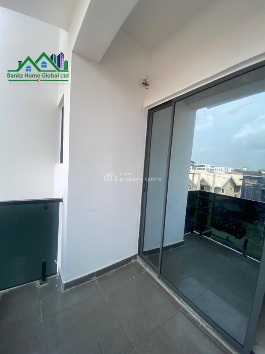 Fully Serviced 3bedroom Apartment with a Bq, Lekki Phase 1, Lekki, Lagos, Flat / Apartment for Rent