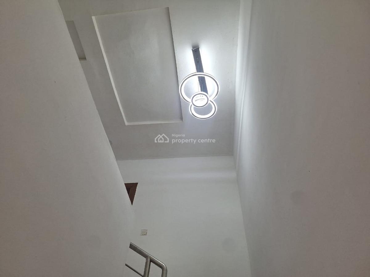 Luxury 3 Bedroom Terrace Duplex with Excellent Facility, Ikota, Lekki, Lagos, Terraced Duplex for Rent