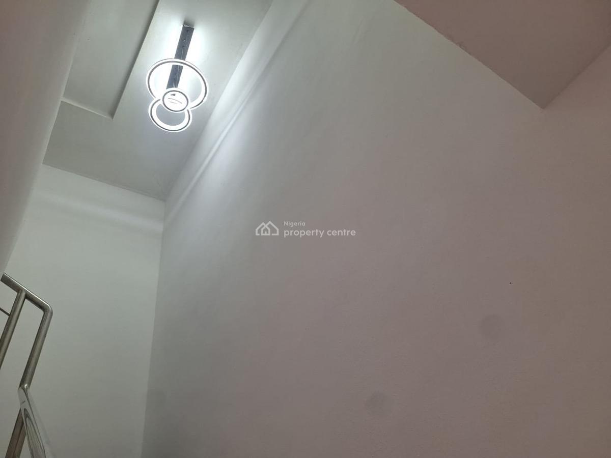 Luxury 3 Bedroom Terrace Duplex with Excellent Facility, Ikota, Lekki, Lagos, Terraced Duplex for Rent
