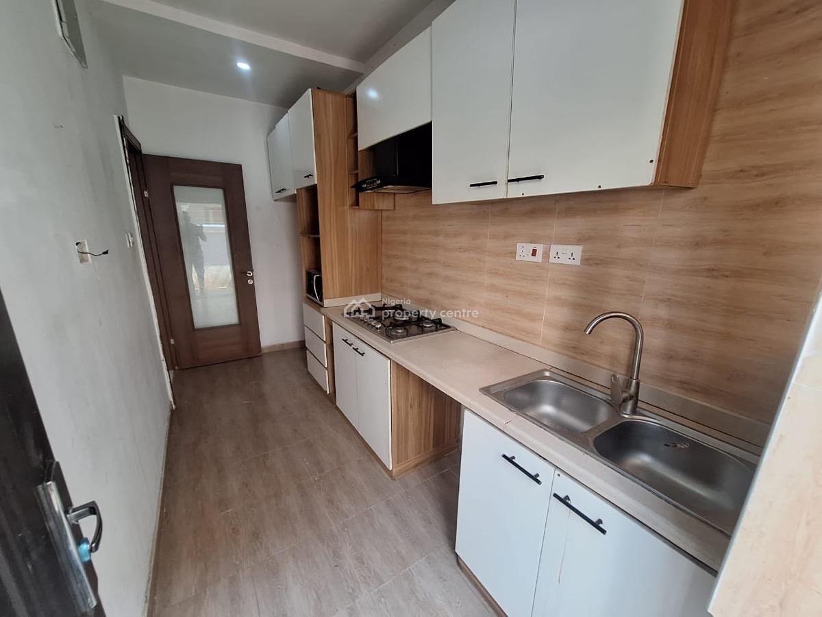 Luxury 3 Bedroom Terrace Duplex with Excellent Facility, Ikota, Lekki, Lagos, Terraced Duplex for Rent