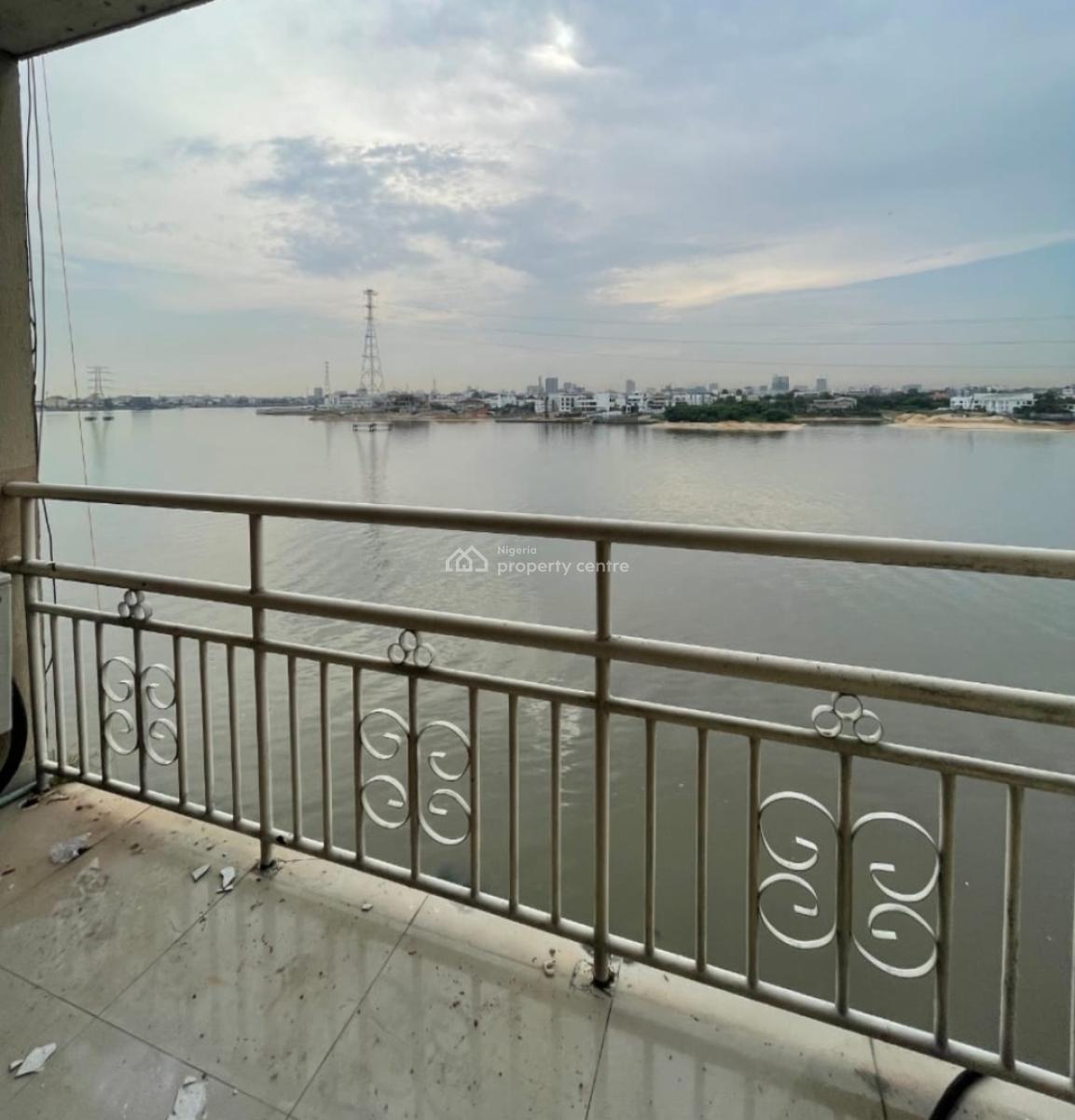 Waterfront 3 Bedroom Apartment, Lekki Phase 1, Lekki Phase 1, Lekki, Lagos, Flat / Apartment for Rent