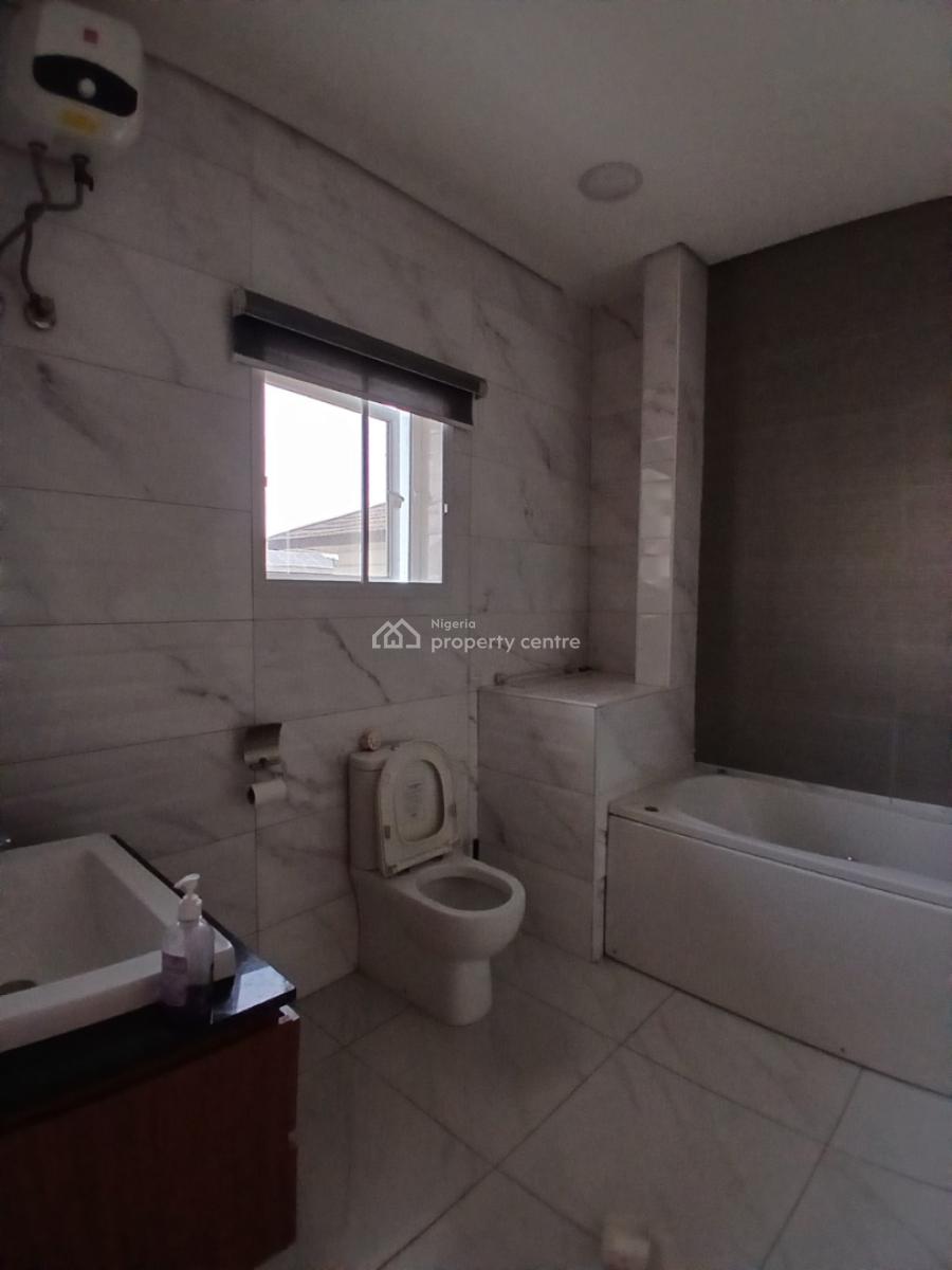 4, Lekki Phase 1, Lekki, Lagos, Terraced Duplex for Rent