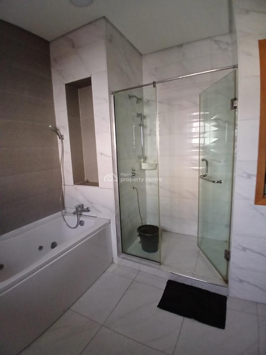 4, Lekki Phase 1, Lekki, Lagos, Terraced Duplex for Rent