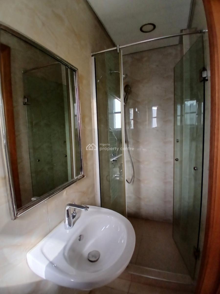 4, Lekki Phase 1, Lekki, Lagos, Terraced Duplex for Rent