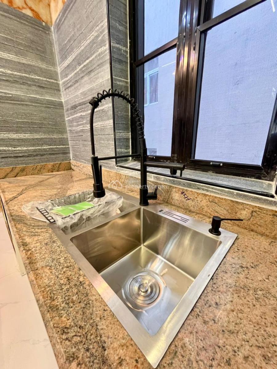 5 Bedroom Semi-detached Duplex Available, Osapa, Lekki, Lagos, Semi-detached Duplex for Sale