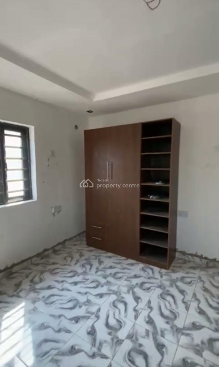 Lease: Newly Built Spacious 2 Bedroom Apartment, Ifako, Gbagada, Lagos, Flat / Apartment for Rent