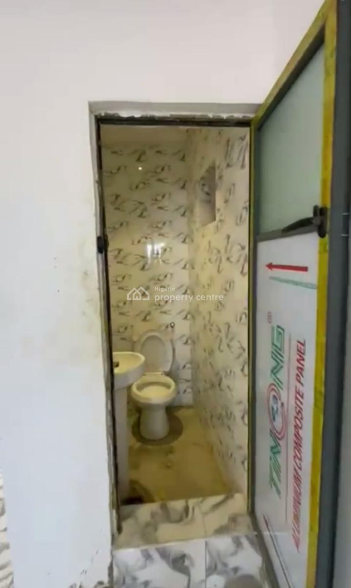 Lease: Newly Built Spacious 2 Bedroom Apartment, Ifako, Gbagada, Lagos, Flat / Apartment for Rent