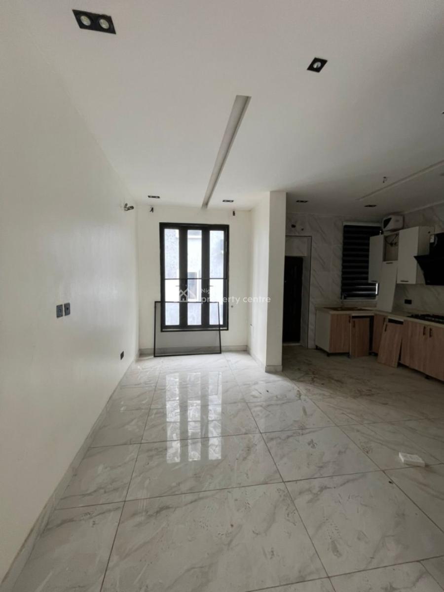 Sharp Lovely 2 Bedroom Apartment, Ologolo Lekki Eti-osa, Ologolo, Lekki, Lagos, Flat / Apartment for Rent