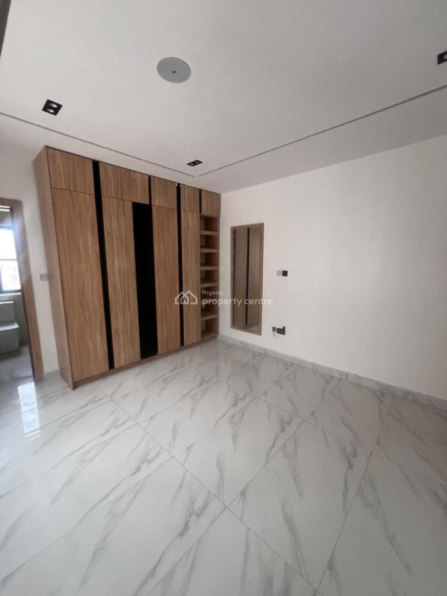 2 Bedroom Apartments with Bq Available, Ikate Elegushi, Lekki, Lagos, Flat / Apartment for Sale