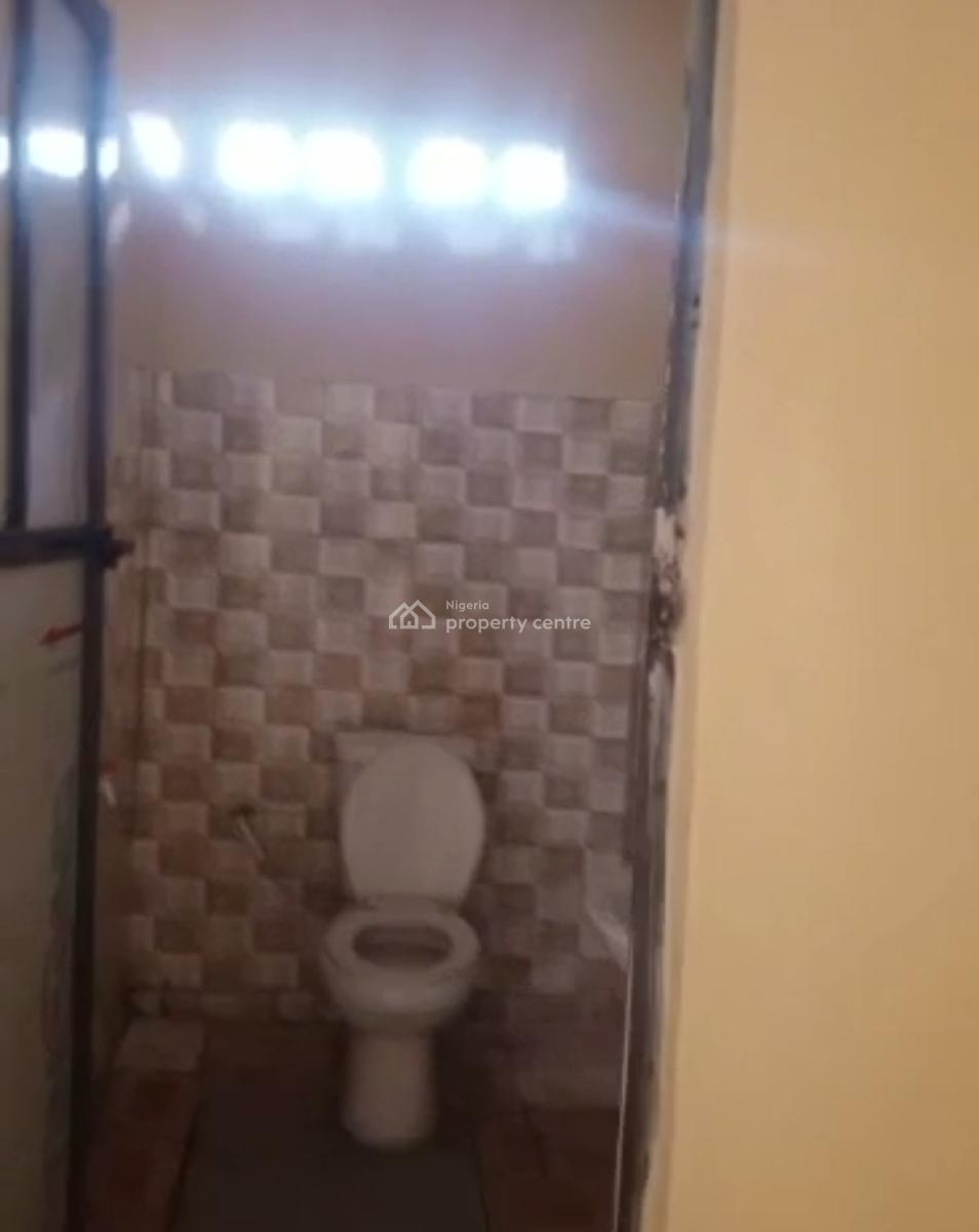 Massive Spacious Warehouse, Ogudu, Lagos, Warehouse for Rent