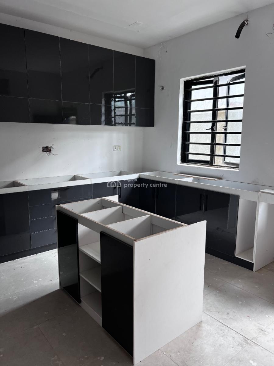 4 Bedroom Terrace, Lekki Scheme2 Estate, Ajah, Lagos, Terraced Duplex for Sale