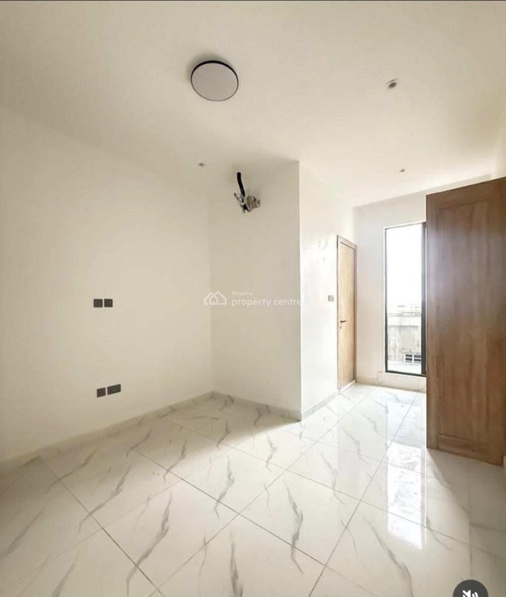 Newly Built 2 Bedroom Apartment with Fitted Kitchen, New Road Opposite Chevron, Lekki, Lagos, Flat / Apartment for Rent