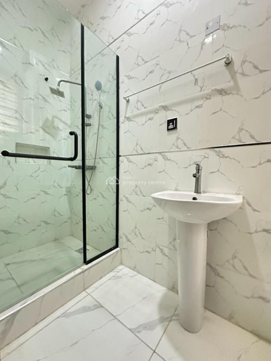 Luxury 4bedroom Selfcompound with Ps5, Gym & Jacuzzi, Lekki, Lekki Phase 1, Lekki, Lagos, Flat / Apartment Short Let