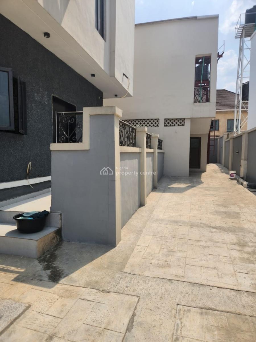 Units of 2 Bedroom Apartment, Aerodrome Gra, Samonda, Ibadan, Oyo, Semi-detached Bungalow for Rent