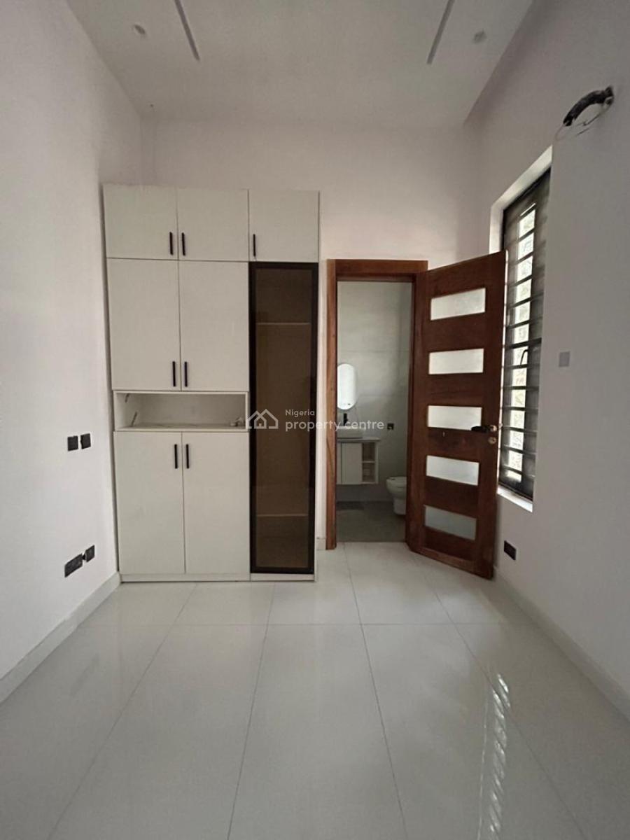 5-bedroom Detached House + Bq, Ikota, Lekki, Lagos, House for Sale