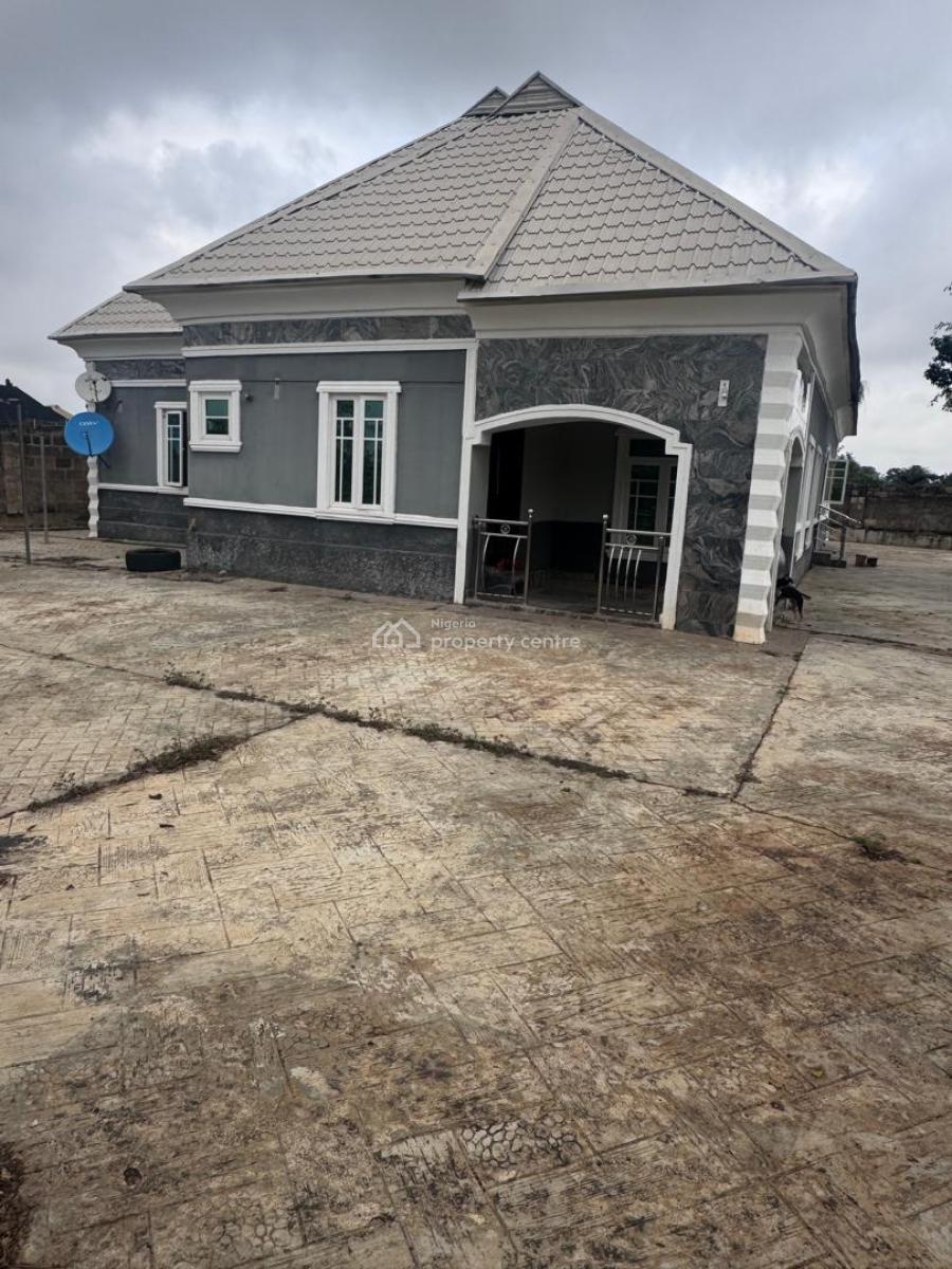 4 Bedroom En Suite Bungalow on 2 Plots of Land Is Available, Royal View Estate, Oba Ile,akure, Akure, Ondo, Detached Bungalow for Sale