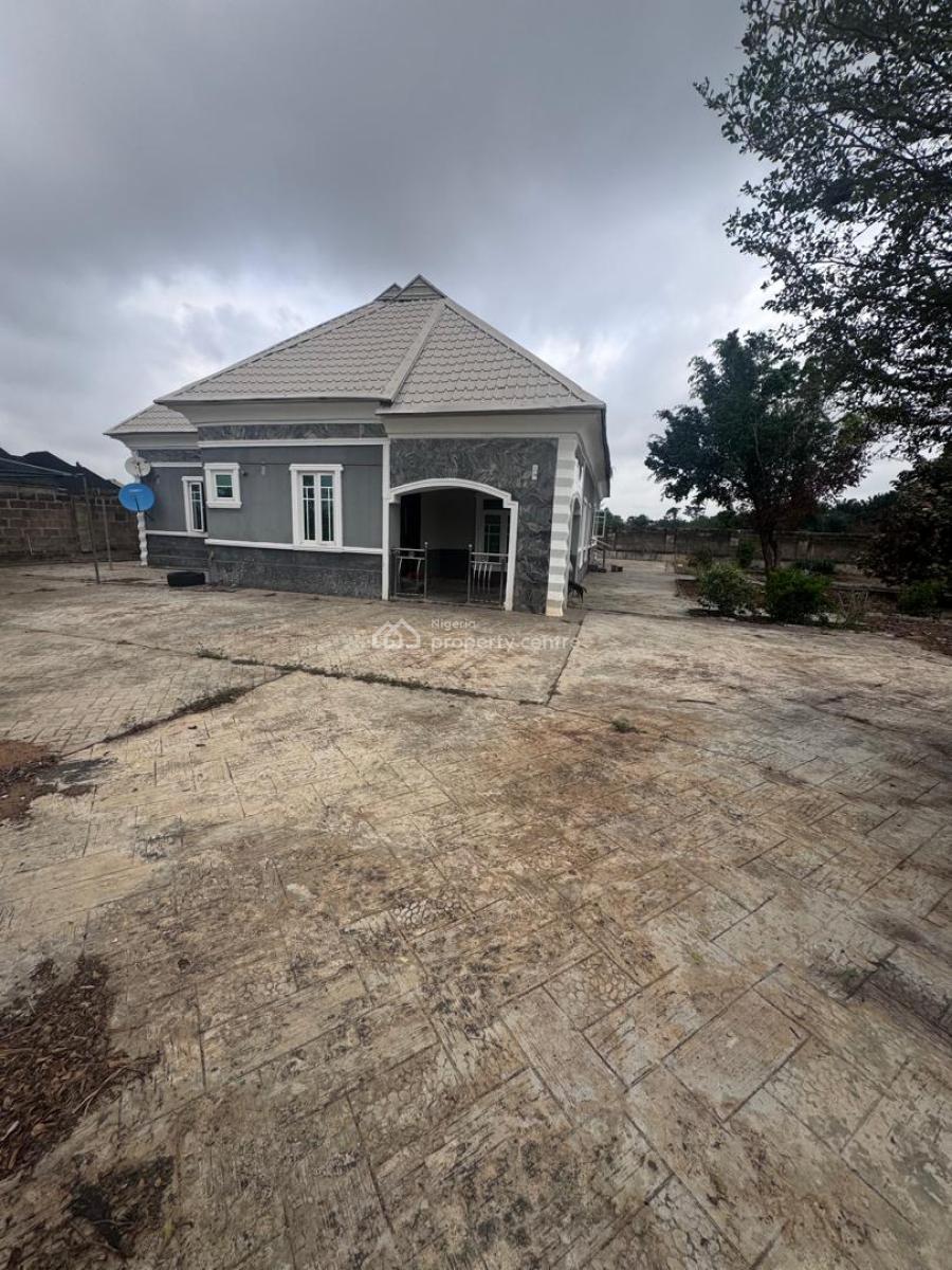4 Bedroom En Suite Bungalow on 2 Plots of Land Is Available, Royal View Estate, Oba Ile,akure, Akure, Ondo, Detached Bungalow for Sale