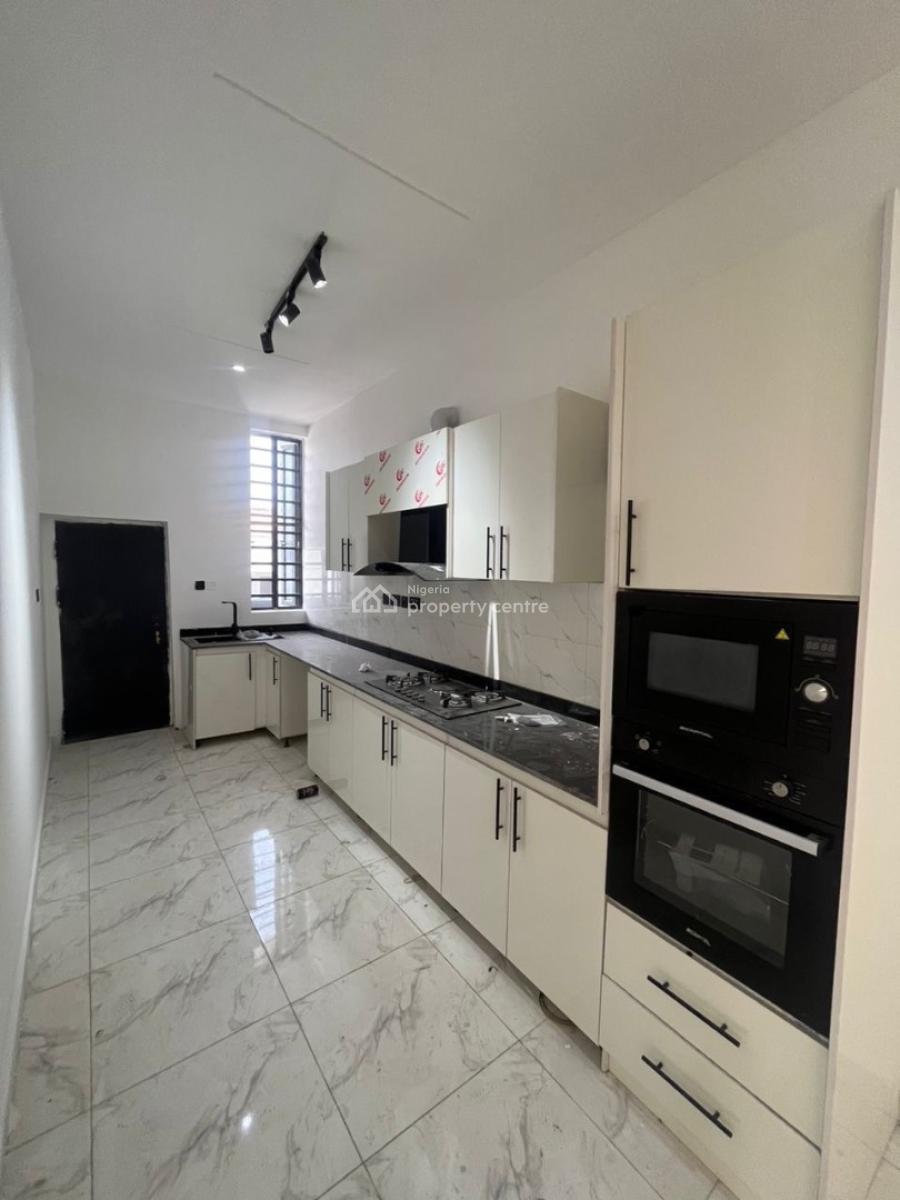 2 Bedroom Apartment, Ologolo, Lekki, Lagos, Flat / Apartment for Rent