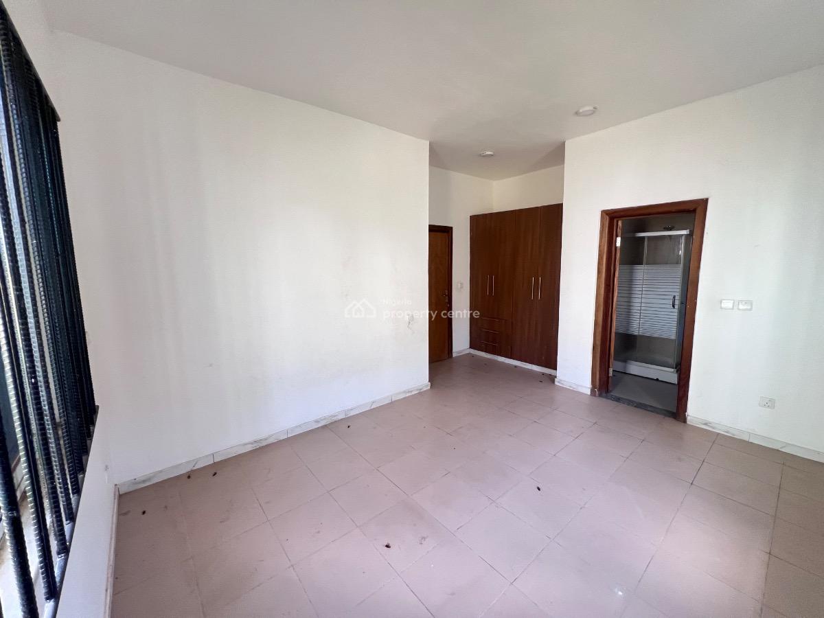 3 Bedroom with Self Contain Bq, Lugbe District, Abuja, Detached Bungalow for Sale