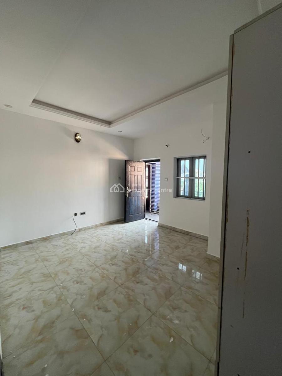 Well Maintained Self Contain Apartment, Thera Peace Zone, Sangotedo, Ajah, Lagos, Self Contain (single Rooms) for Rent