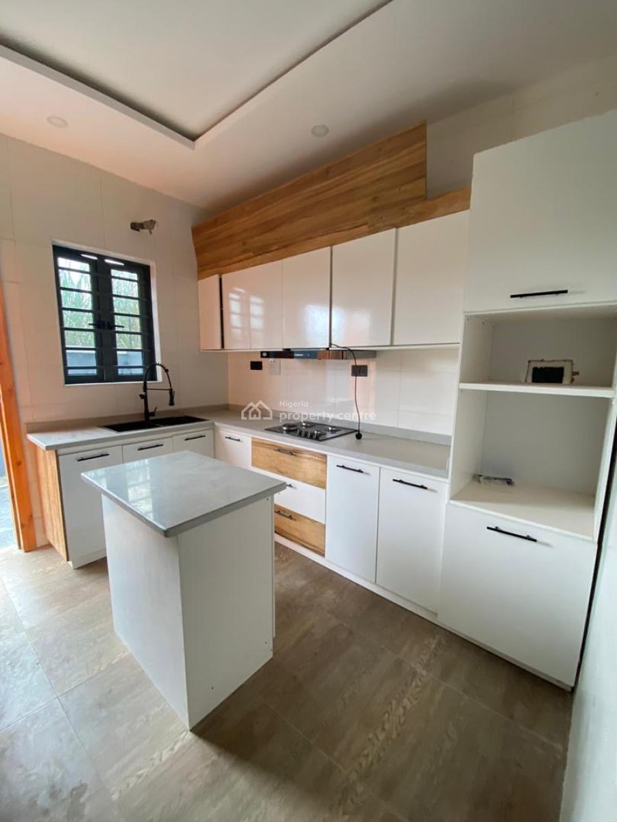 Standard 3 Bedroom Apartment, Green Vill Estate Badore, Ajah, Lagos, Flat / Apartment for Rent