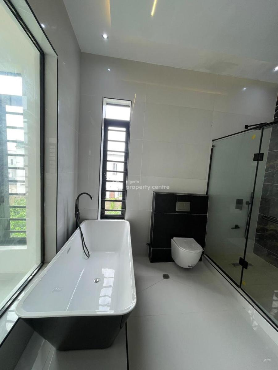 5 Bedroom Fully Detached Duplex with Bq & Pool, Lekki, Lagos, Detached Duplex for Sale