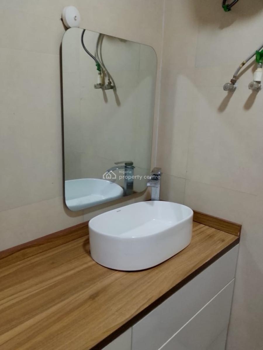 Clean Studio Apartment, Kenneth Agbakuru, Lekki Phase 1, Lekki, Lagos, Self Contain (single Rooms) for Rent