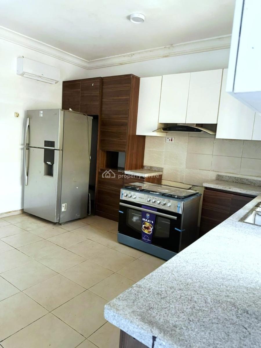 Newly Renovated 3 Bedroom Apartments with Bq, Oniru, Victoria Island (vi), Lagos, Flat / Apartment for Rent