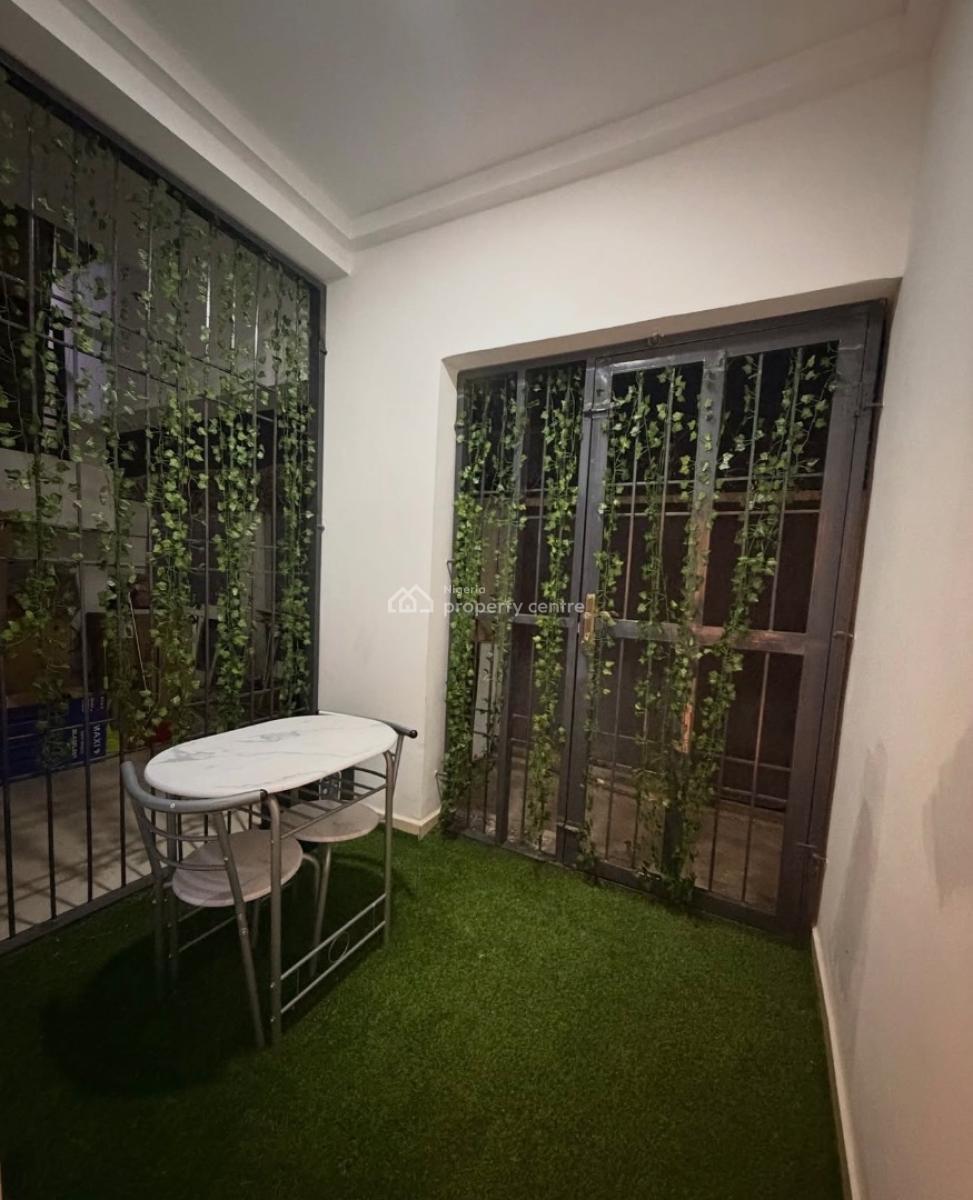 Clean Furnished 3 Bed Apartment, Akakaije, Jahi, Abuja, Flat / Apartment for Rent